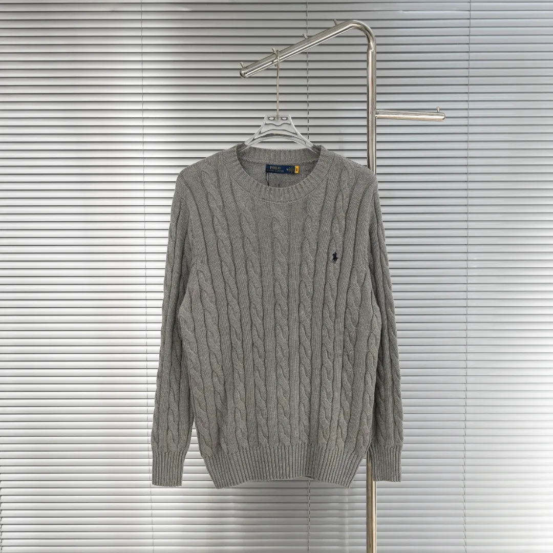 P280 top version (different currencies). You can scan the code to enter the official website. Style: Ralph Lauren POLO Ralph Lauren small label embroidered knitted old money style long-sleeved sweater. Color: Picture color. Size: S-XL. Fabric: pure cotton. Accessories: full set of customized accessories. No gender distinction. Same style for men and women.